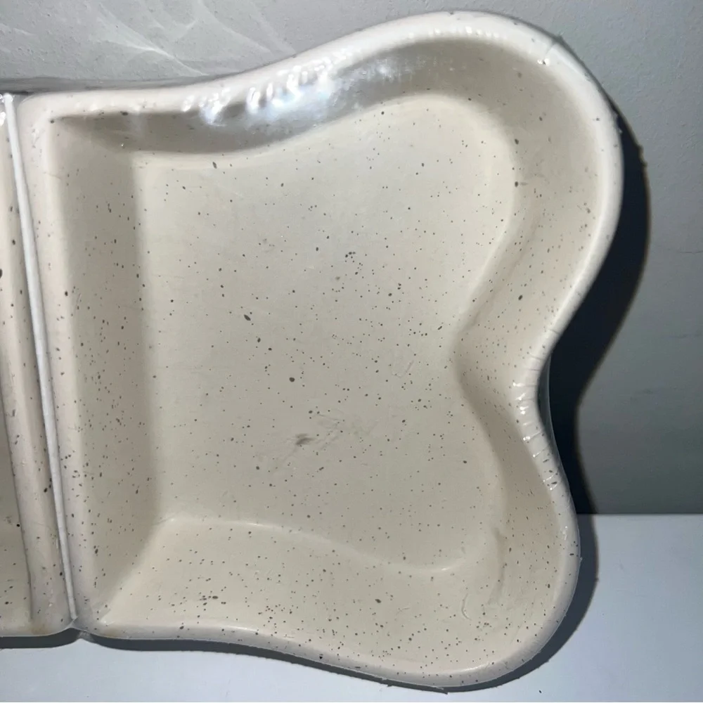 Dog Bone Shaped Feeding Dish Ceramic